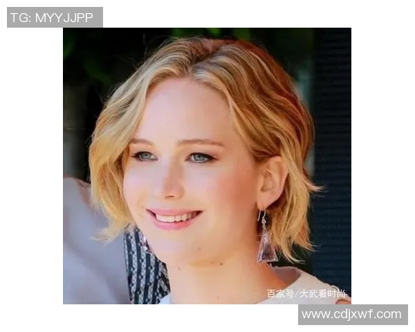 足球明星发型灵感分享女生也能轻松驾驭的时尚造型推荐